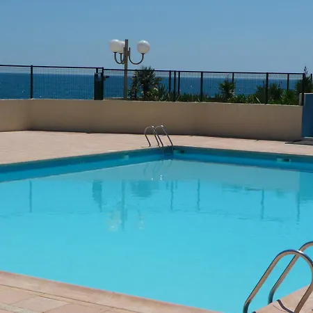 Magnifique 30m² Rénové Avec Terrasse, 2 Pièces Pour 4 Personnes à - Fr-1-472a-312 Appartamento Sète