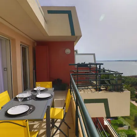 Magnifique 30M² Renove Avec Terrasse, 2 Pieces Pour 4 Personnes A Sete - Fr-1-472A-312 公寓 塞特港